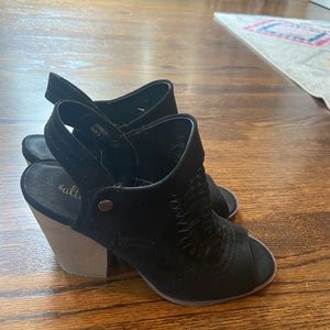 Altar’d state wedges